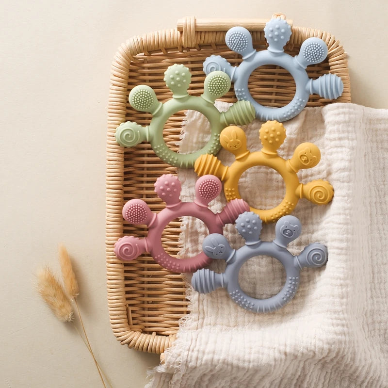 anneau-de-dentition-réfrigéré-mamsphere-vert-poussee-dentaire-facile-a-nettoyer-apaise-les-douleurs-pour-bebe-6-mois