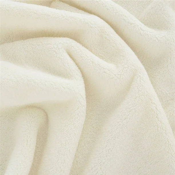 Cape-de-bain-bebe-blanc-doux