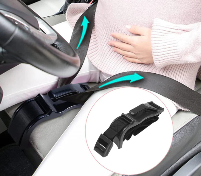 Femme enceinte ceinture de sécurité à fixation en voiture Photo