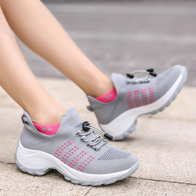 Chaussures de marche respirantes pour femmes